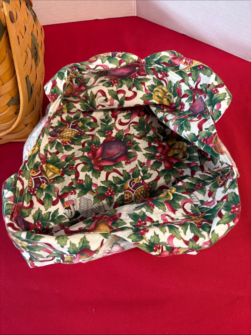 Longaberger 2000 Christmas Collection Deck The Halls Basket/liner/protect no lid - Picture 7 of 9